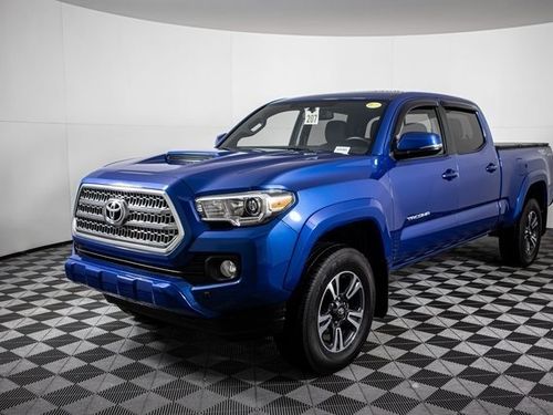 2017 Toyota Tacoma TRD Sport Double Cab Lower Image 1