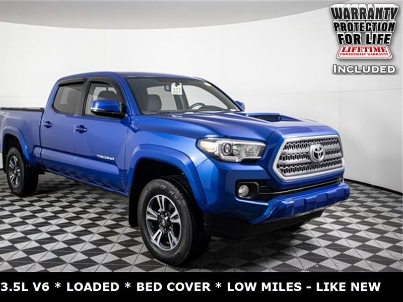 2017 Toyota Tacoma TRD Sport Double Cab Upper Image 1