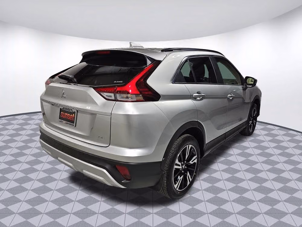 2024 Mitsubishi Eclipse Cross SE Crossover Image 9