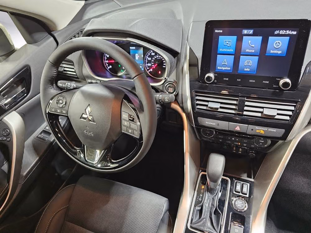 2024 Mitsubishi Eclipse Cross SE Crossover Image 15