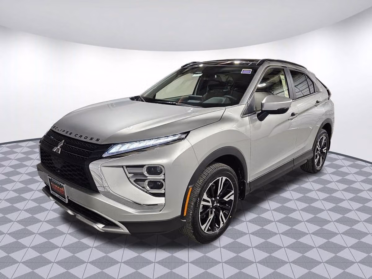 2024 Mitsubishi Eclipse Cross SE Crossover Image 4