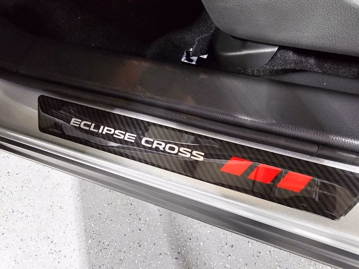 2024 Mitsubishi Eclipse Cross SE Crossover Image 24