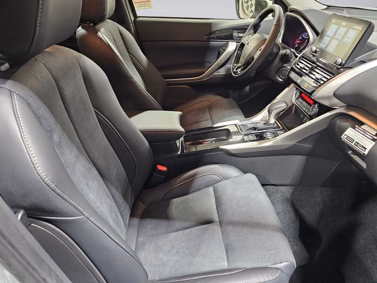 2024 Mitsubishi Eclipse Cross SE Crossover Image 14