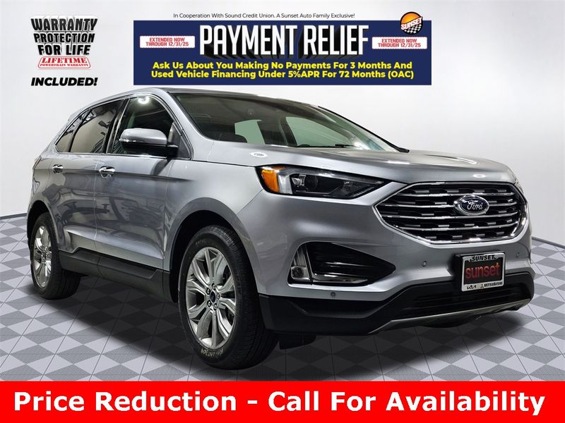 2022 Ford Edge Titanium Upper Image 1