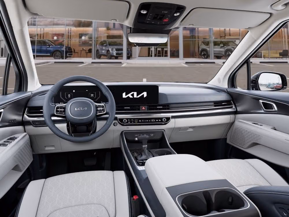 2026 Kia Carnival SX Passenger Image 17