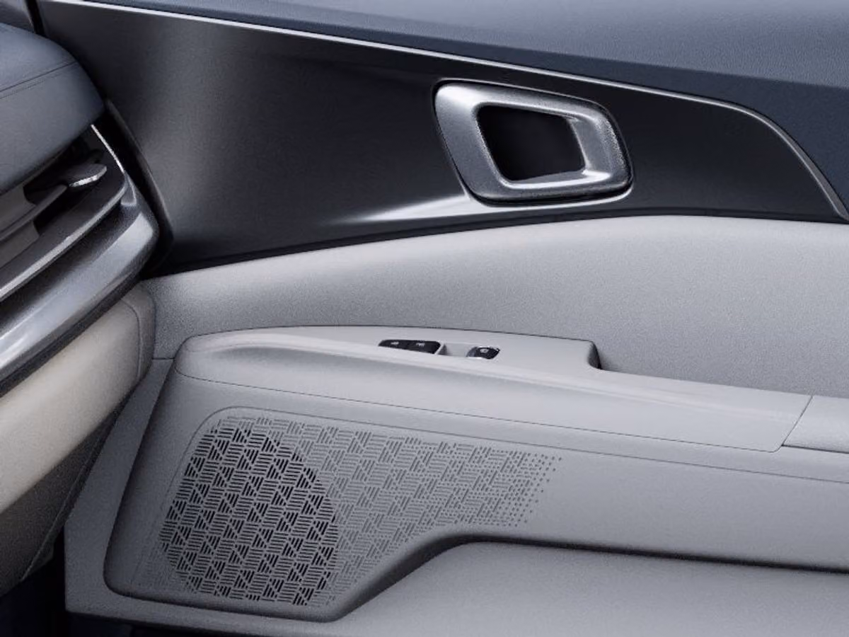 2026 Kia Carnival SX Passenger Image 28