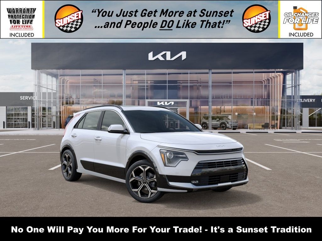 2025 Kia Niro EX Touring HEV's photo