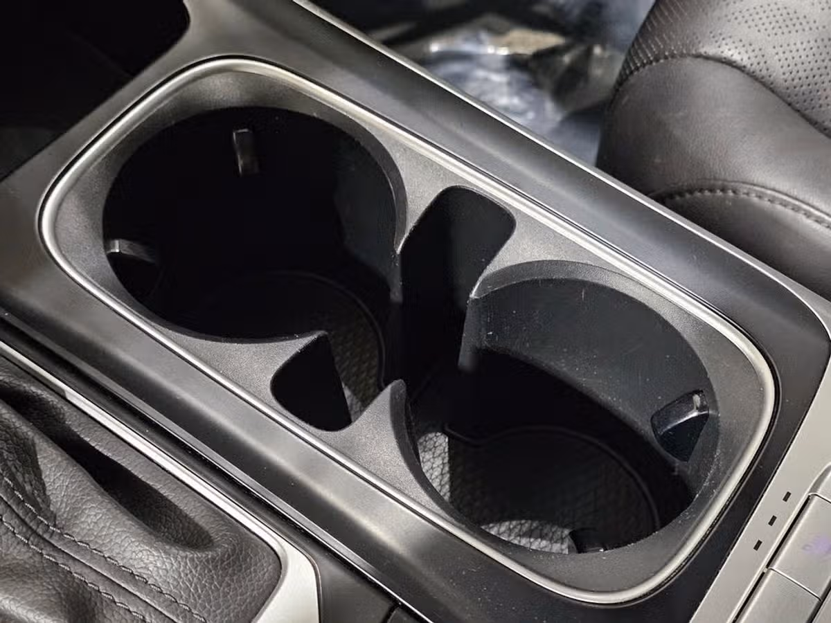 2024 Kia Carnival LX Passenger Image 31