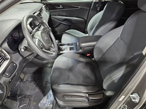 2016 Kia Sorento LX Lower Image 2