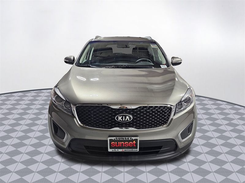 2016 Kia Sorento LX Upper Image 2