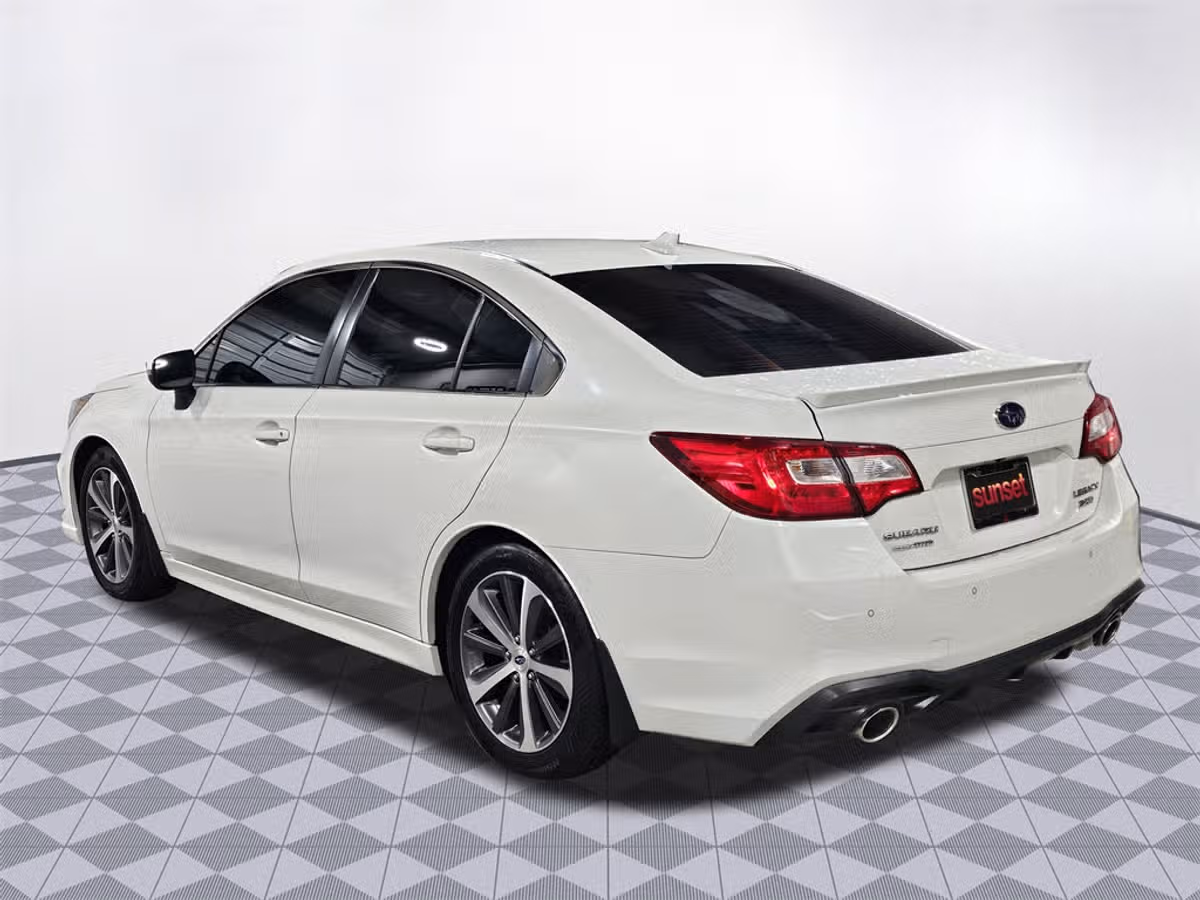 2019 Subaru Legacy 3.6R Limited Image 8
