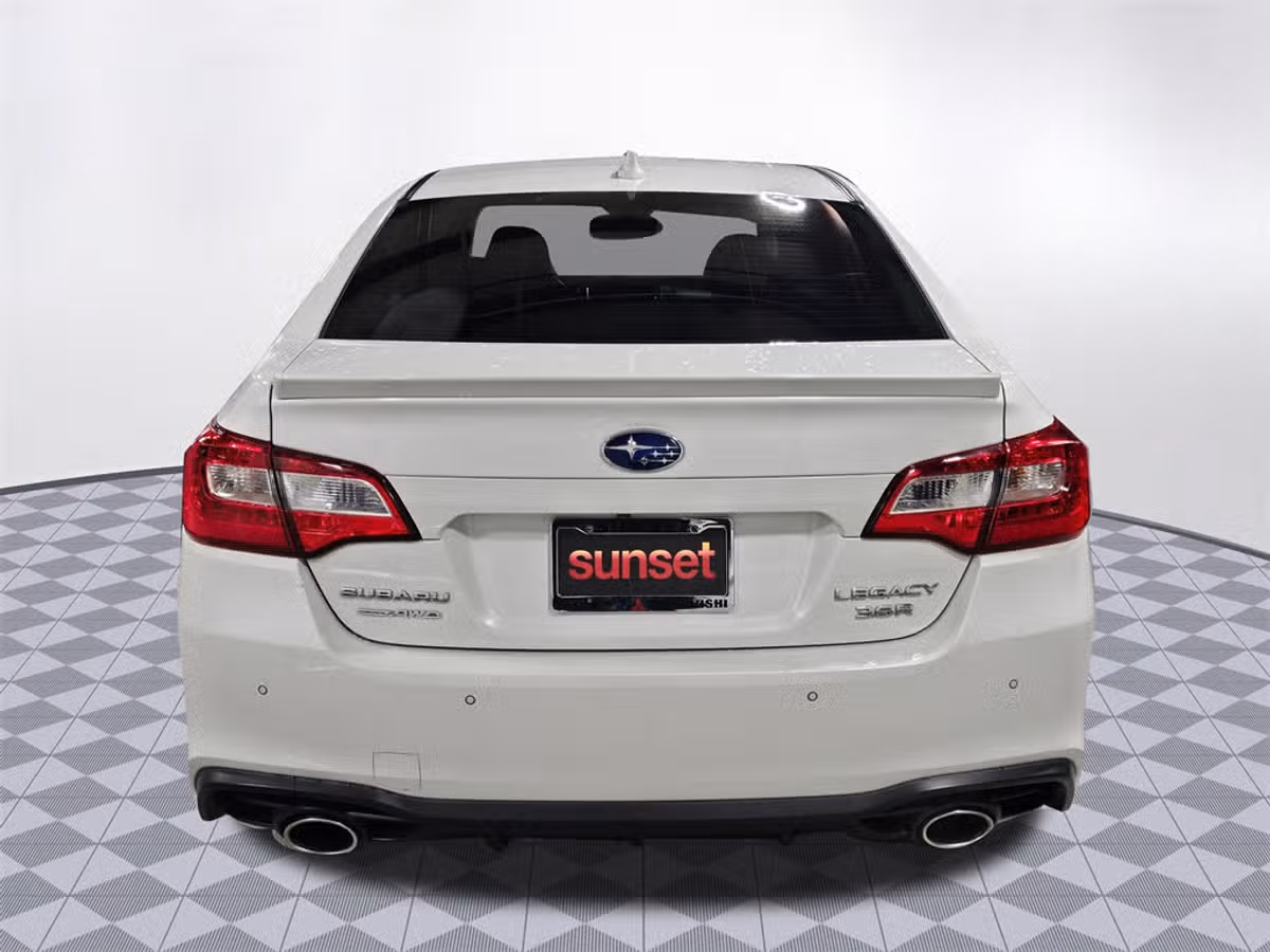 2019 Subaru Legacy 3.6R Limited Image 9