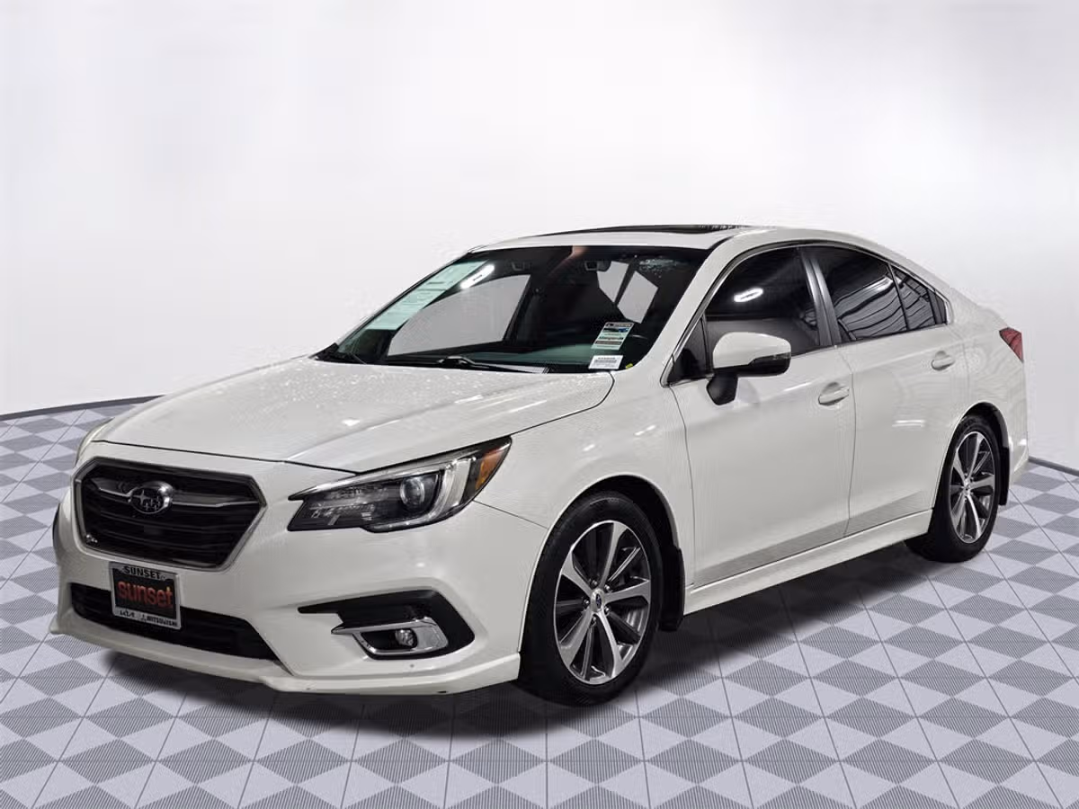 2019 Subaru Legacy 3.6R Limited Image 3