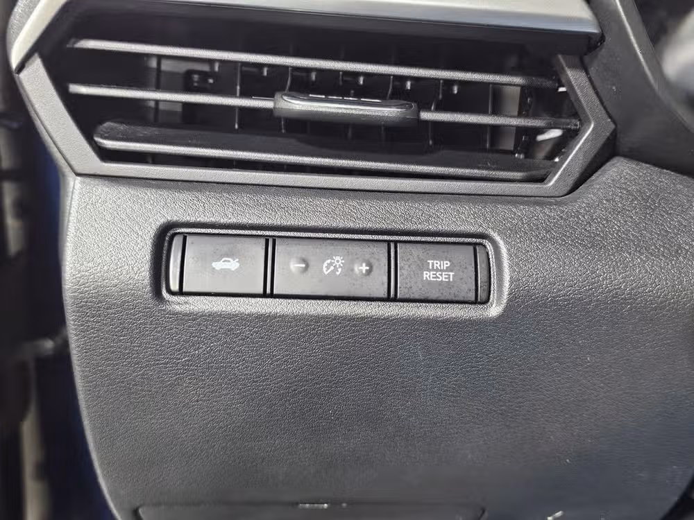2022 Nissan Altima 2.5 SR Image 23