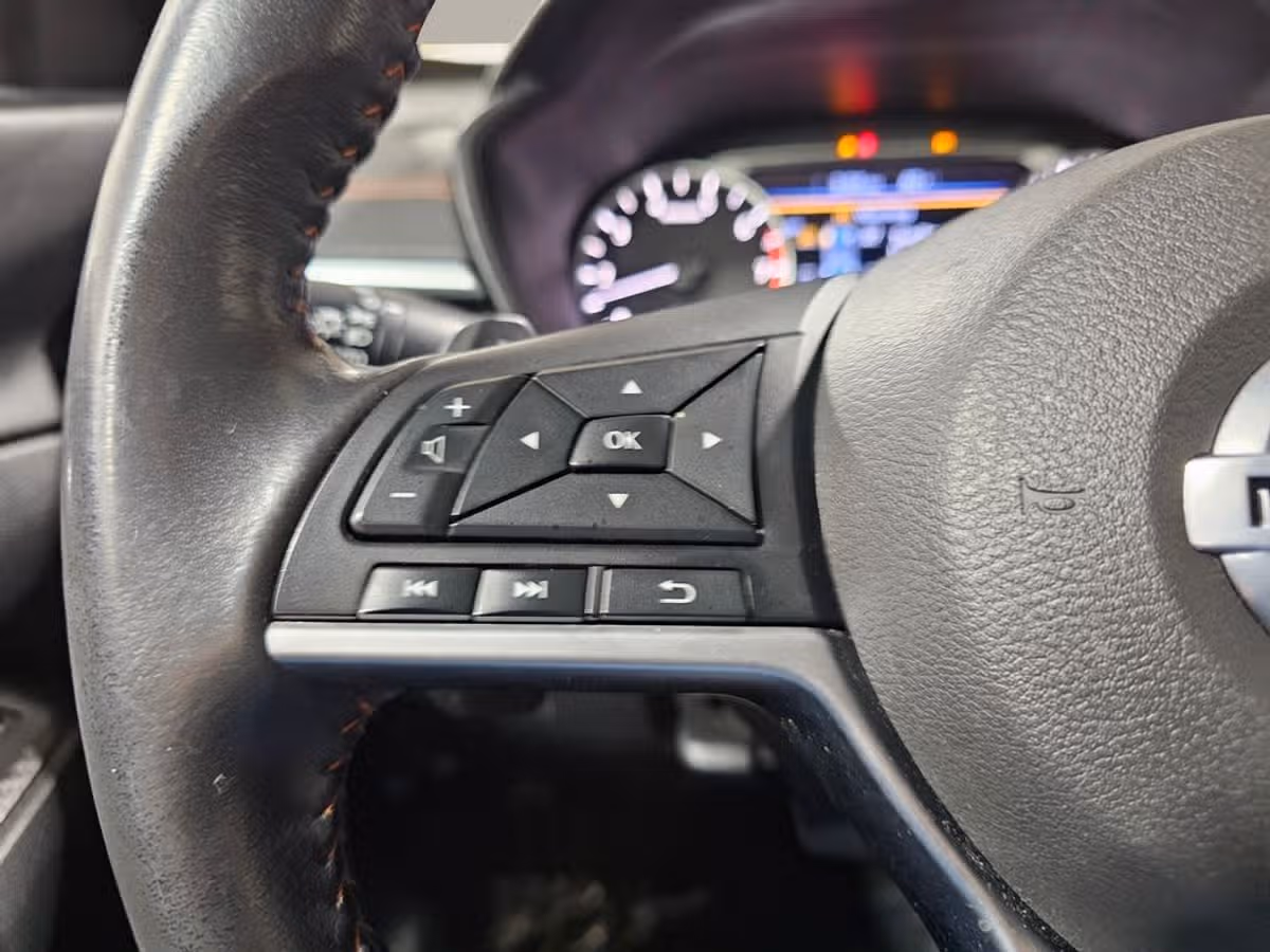 2022 Nissan Altima 2.5 SR Image 24