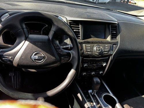 2020 Nissan Pathfinder S Lower Image 3