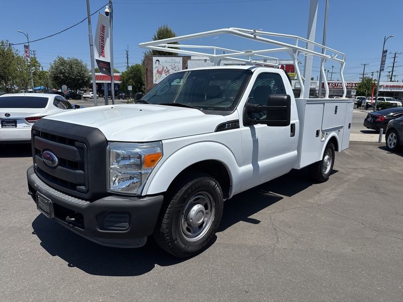 2014 Ford F-250 Super Duty XL Regular Cab Upper Image 2