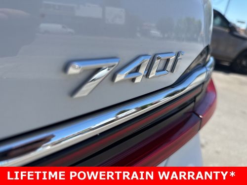 2020 BMW 7 Series 740i xDrive Lower Image 3