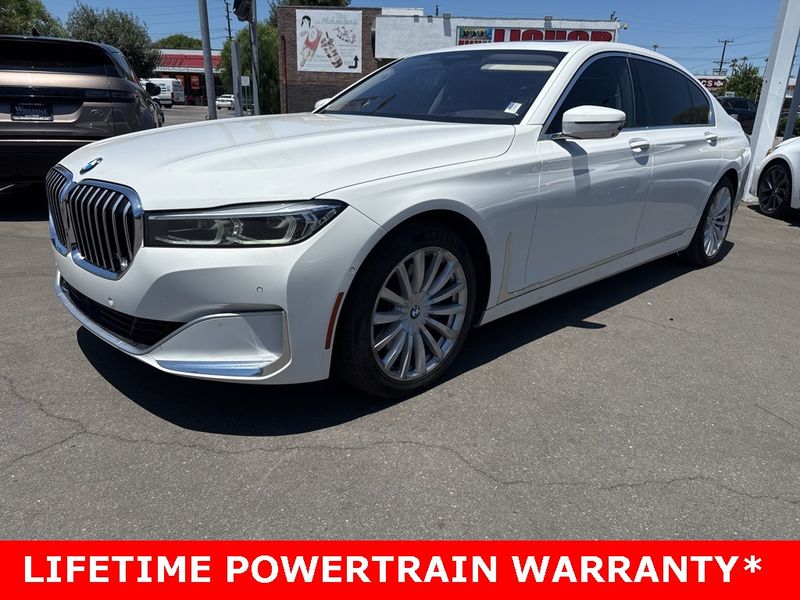 2020 BMW 7 Series 740i xDrive Upper Image 2