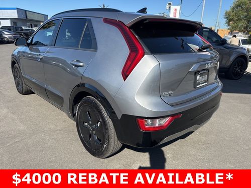 2023 Kia Niro EV Wind Crossover Lower Image 1