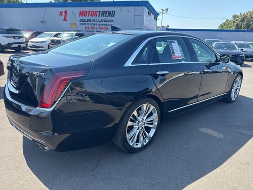 2017 Cadillac CT6 3.0TT Platinum Lower Image 2