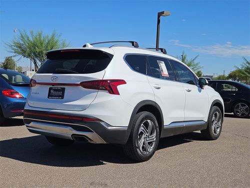 2021 Hyundai SANTA FE SEL Lower Image 2