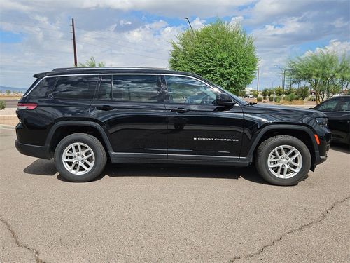 2021 Jeep Grand Cherokee L Laredo Lower Image 1