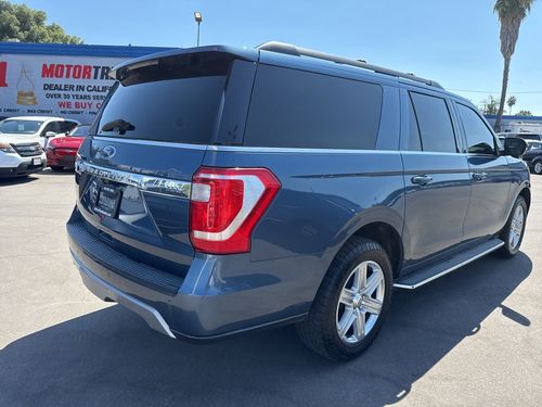 2019 Ford Expedition MAX XLT Lower Image 2