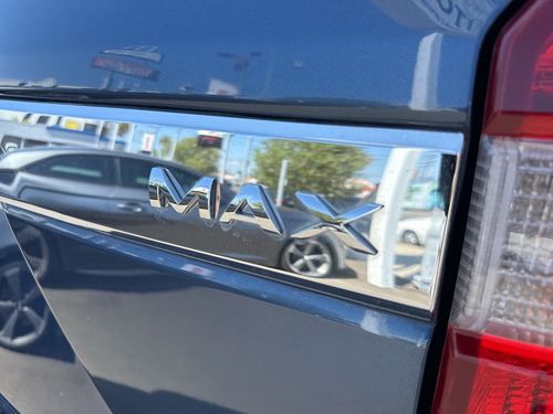 2019 Ford Expedition MAX XLT Lower Image 3
