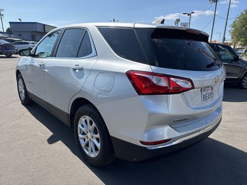 2021 Chevrolet Equinox LT Lower Image 1