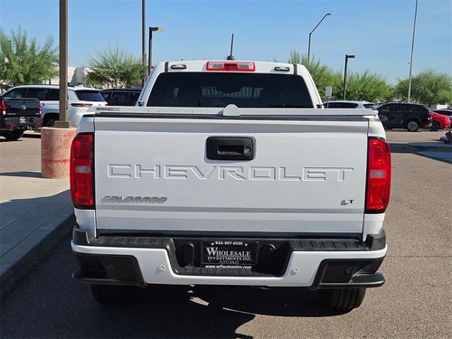 2022 Chevrolet Colorado LT Extended Cab Lower Image 3