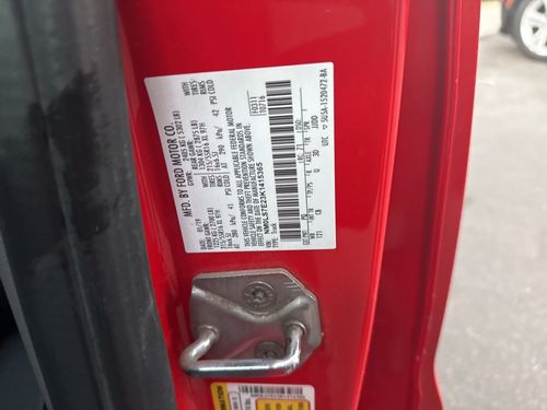 2019 Ford Transit Connect XL Cargo Lower Image 3