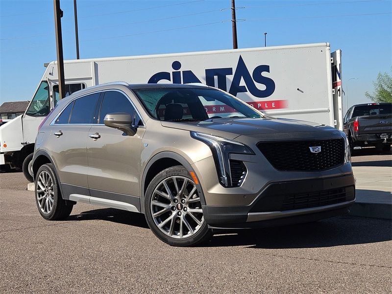 2020 Cadillac XT4 Premium Luxury Crossover Upper Image 2