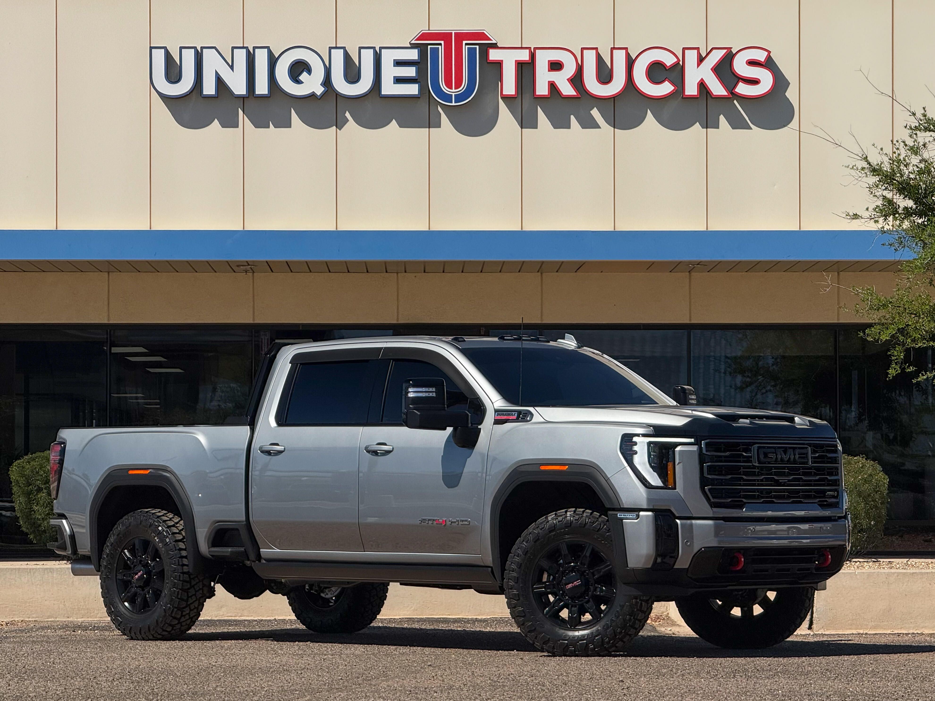 2026 GMC Sierra 4WD Crew Cab Standard Box AT4's photo