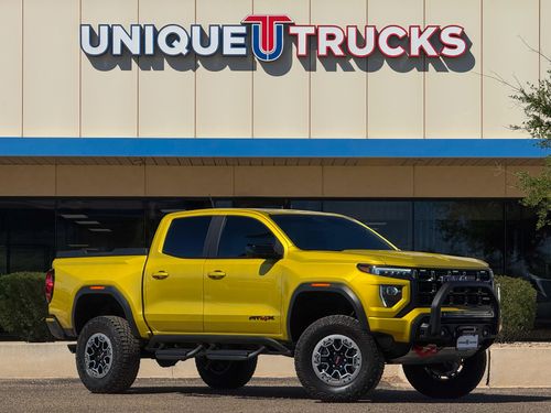 2023 GMC Canyon AT4X