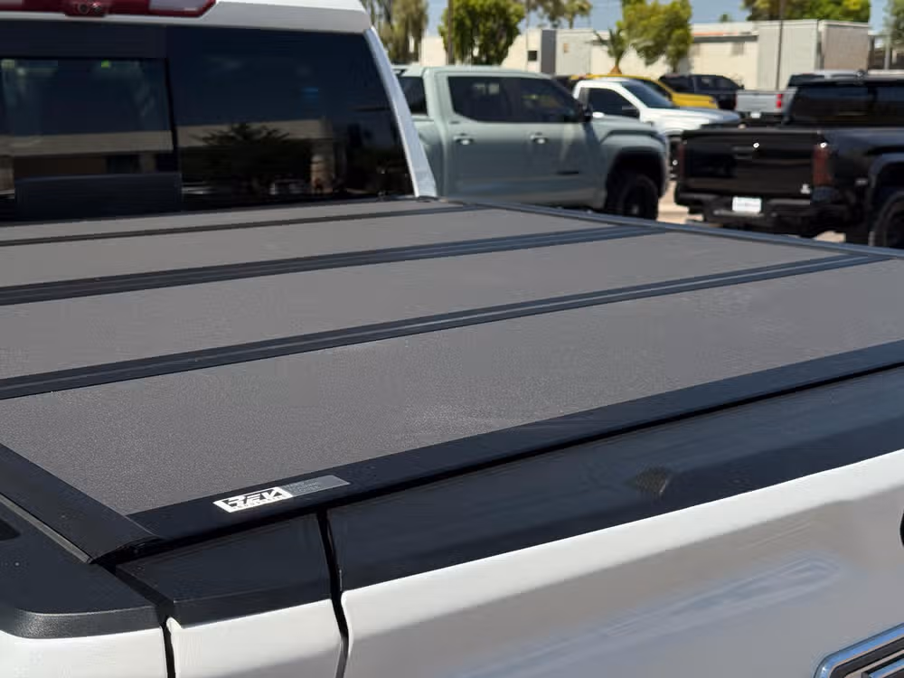 2023 GMC Sierra 1500 Denali Ultimate Image 9