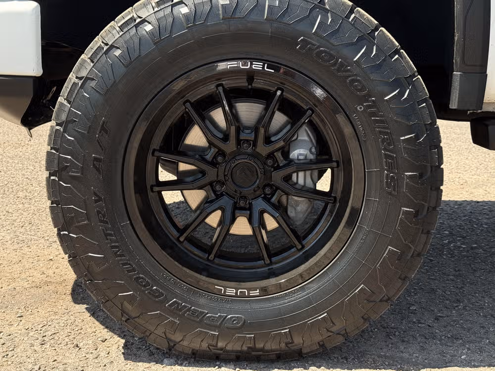 2023 GMC Sierra 1500 Denali Ultimate Image 13