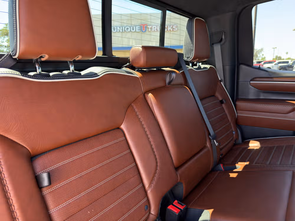 2023 GMC Sierra 1500 Denali Ultimate Image 30