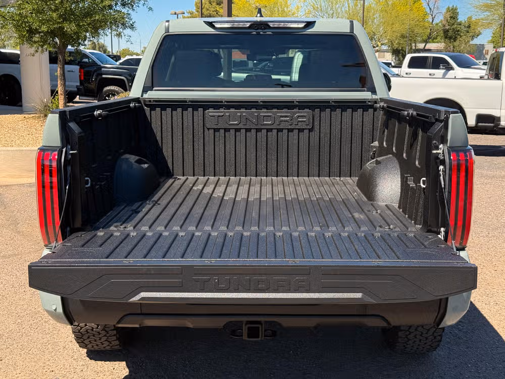 2024 Toyota Tundra Limited Image 10