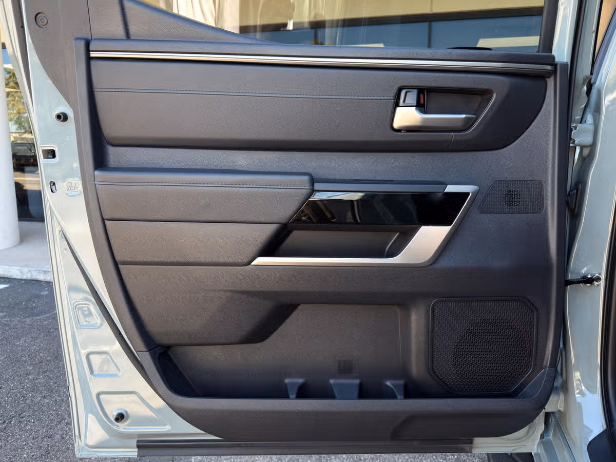 2024 Toyota Tundra Limited Image 22