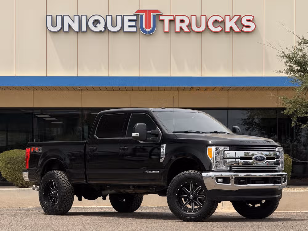 2017 Ford F-250 Lariat 4x4 Crew Cab 6-3/4' Box's photo