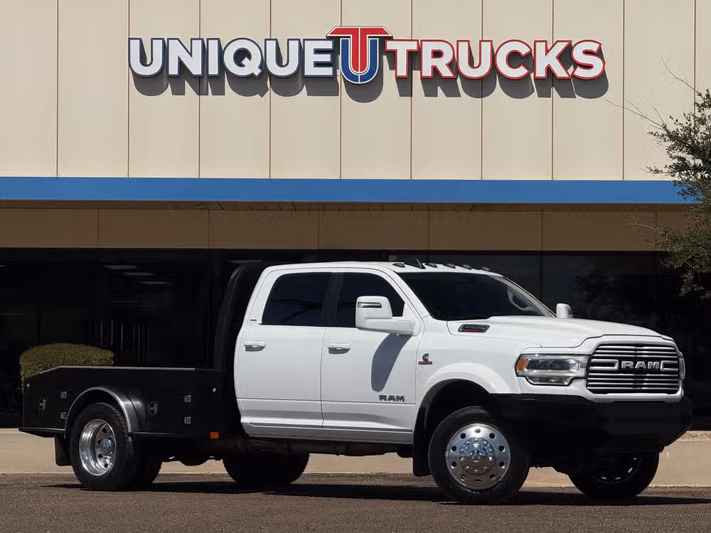 2024 RAM 4500 Laramie 4X4 Crew Cab DRW 173" WB's photo