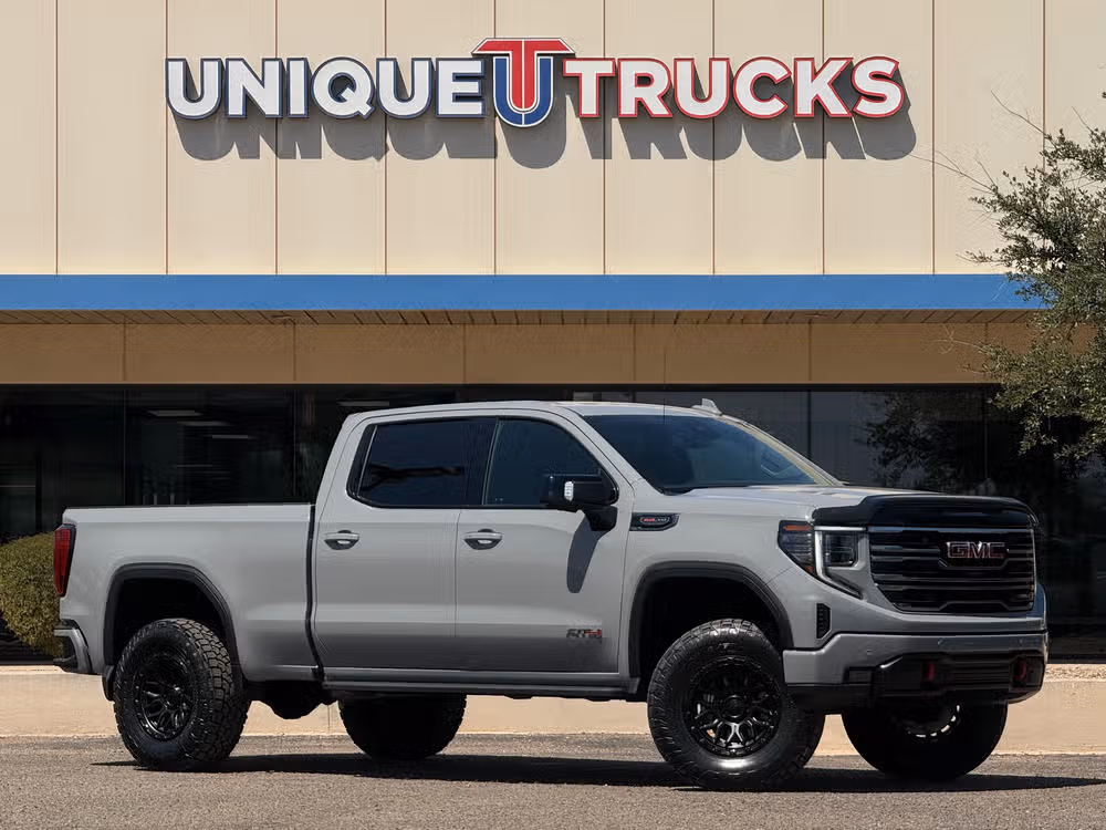 2025 GMC Sierra AT4 4WD Crew Cab Short Box's photo