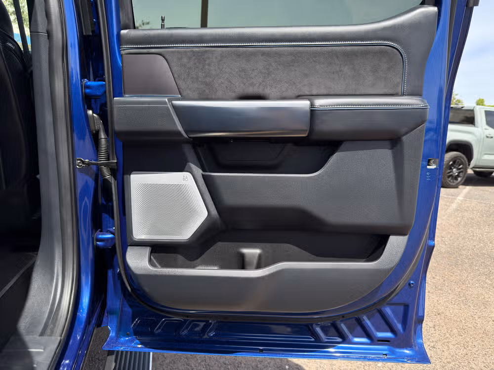 2026 Ford F-350 Super Duty Platinum Image 24