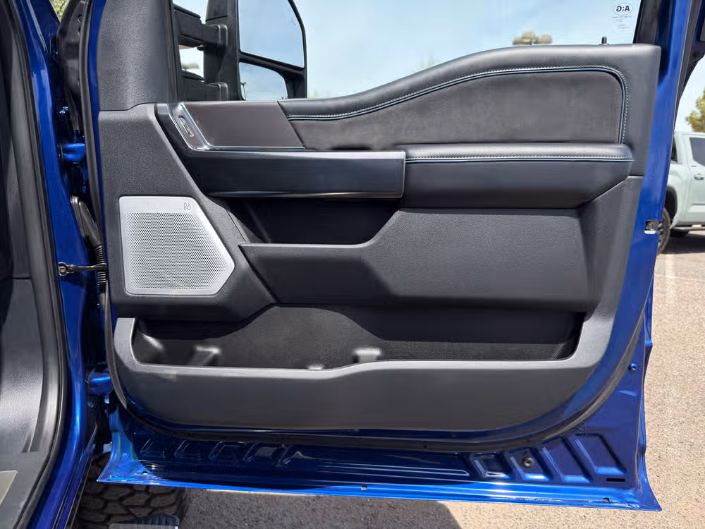 2026 Ford F-350 Super Duty Platinum Image 27