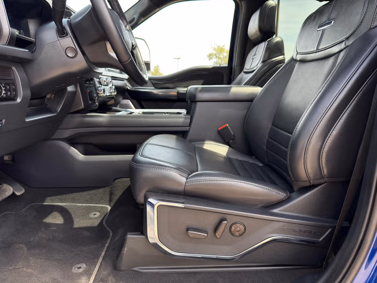 2026 Ford F-350 Super Duty Platinum Image 18