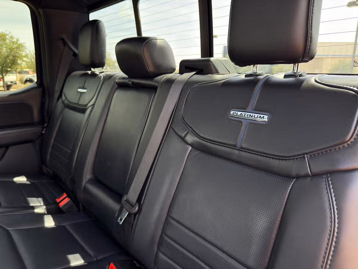 2026 Ford F-350 Super Duty Platinum Image 23
