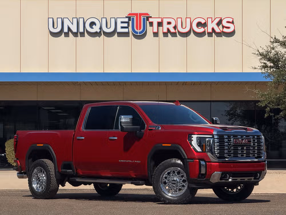 2024 GMC Sierra 4WD Crew Cab Standard Box Denali's photo