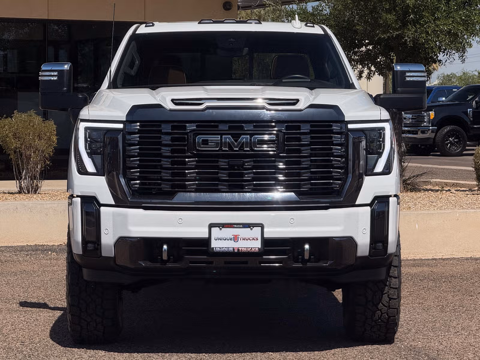2024 GMC Sierra 3500HD Denali Ultimate Crew Cab Upper Image 2