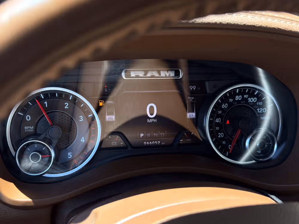 2020 Ram 3500 Laramie Crew Cab Image 37